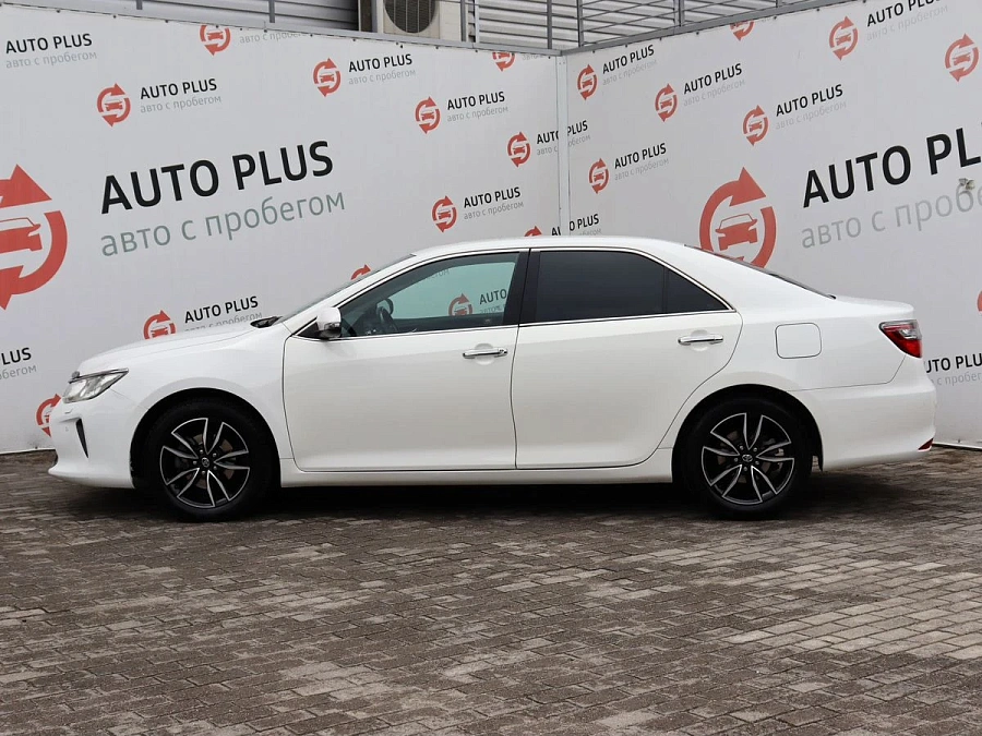 Toyota Camry, 2016г., передний привод, автомат