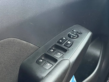 Hyundai Solaris, 2019г., передний привод, автомат