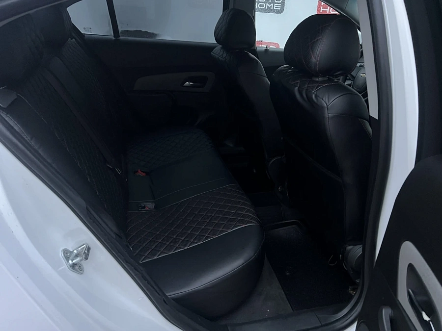 Chevrolet Cruze, 2011г., передний привод, механика