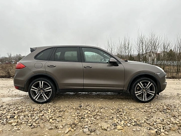 Porsche Cayenne, 2013г., полный привод, автомат