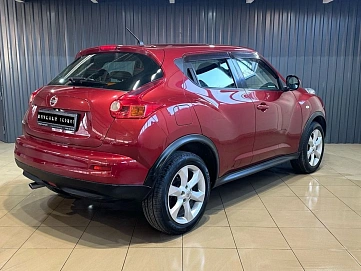 Nissan Juke, 2012г, передний привод, вариатор
