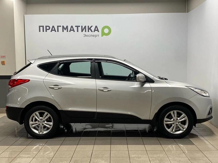 Hyundai ix35, 2010г., полный привод, автомат