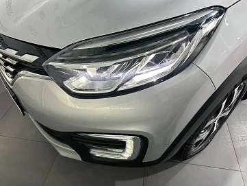 Renault Kaptur, 2020г., полный привод, автомат
