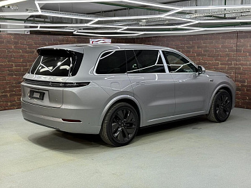 LiXiang L9, 2024г, полный привод, автомат