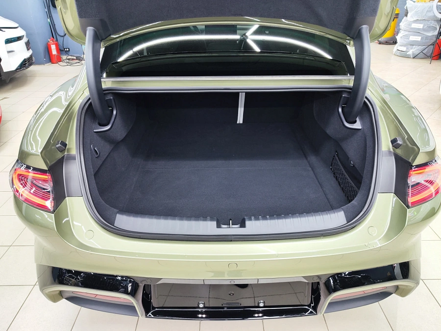 Xiaomi SU7, 2024г., полный привод, автомат