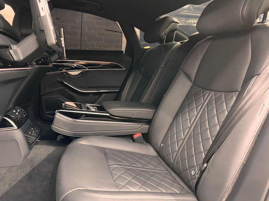 Audi A8, 2022г., полный привод, автомат