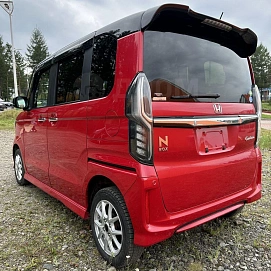 Honda N-BOX, 2018г, полный привод, вариатор