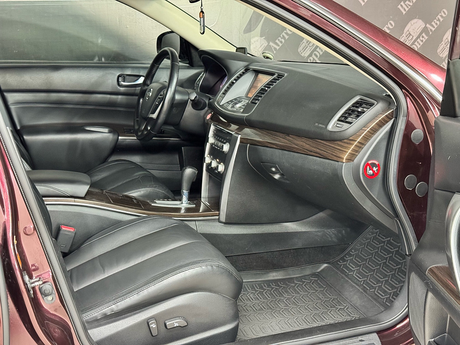 Nissan Teana, 2012г., полный привод, вариатор