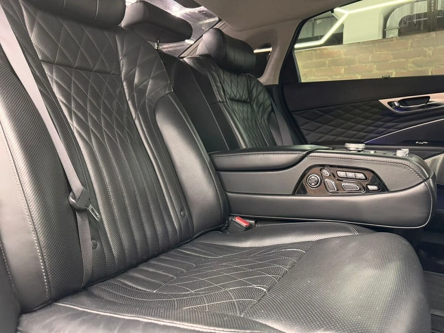 Kia K9, 2022г., полный привод, автомат