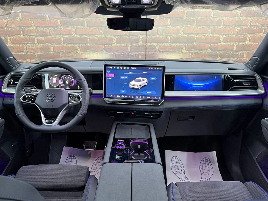 Volkswagen Teramont, 2026г., полный привод, робот