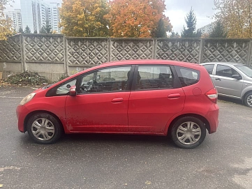 Honda Jazz, 2011г, передний привод, вариатор