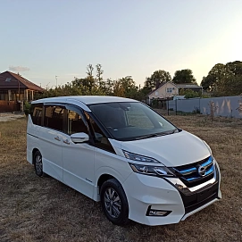 Nissan Serena, 2019г, передний привод, автомат