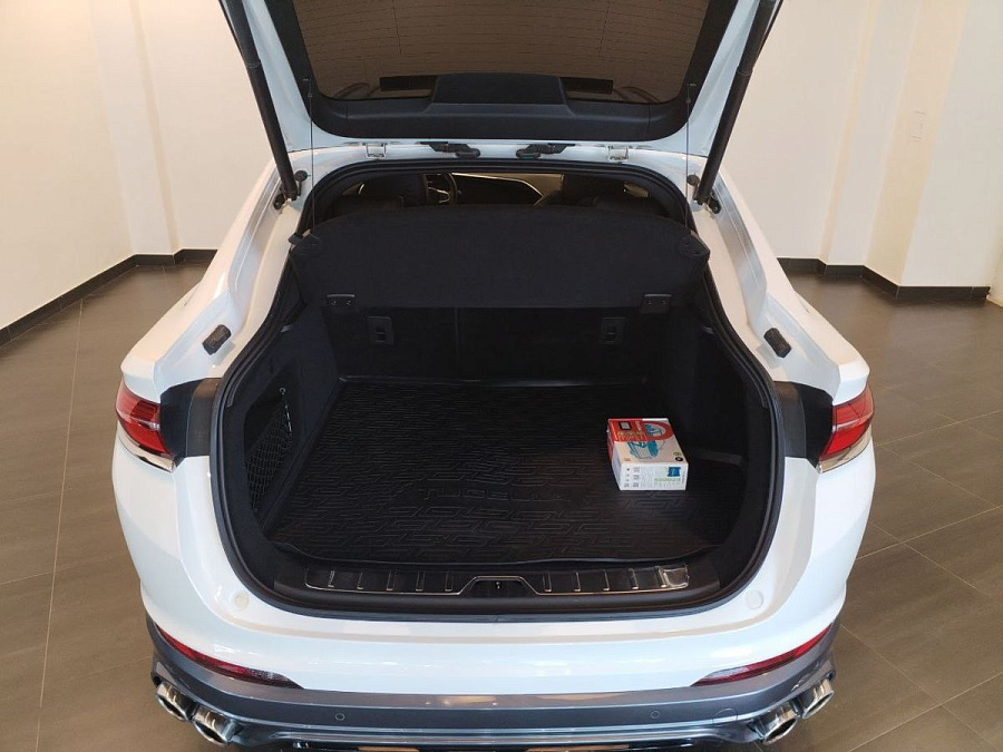 Geely , 2022г., передний привод, автомат