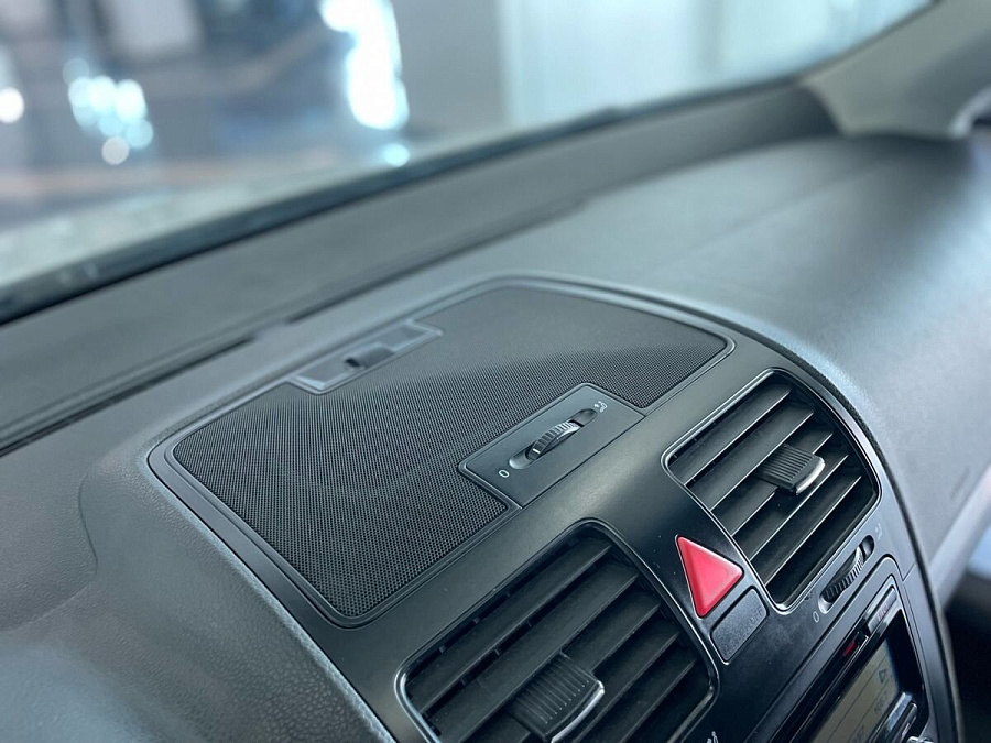 Volkswagen Jetta, 2008г., передний привод, автомат