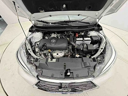 Toyota Yaris, 2023г, передний привод, вариатор