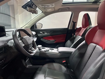 Changan UNI-S (CS55 Plus), 2024г, передний привод, робот