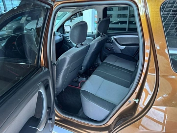 Renault Duster, 2012г, полный привод, механика