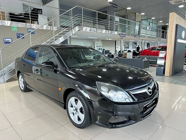 Opel Vectra, 2005г., передний привод, механика