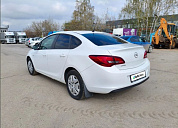 Opel Astra, 2013г., передний привод, механика