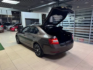 Skoda Octavia, 2019г, передний привод, робот