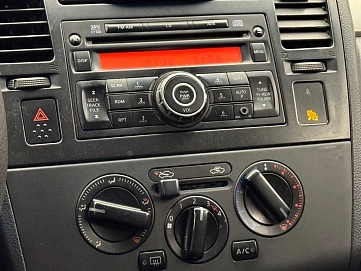 Nissan Tiida, 2011г, передний привод, механика