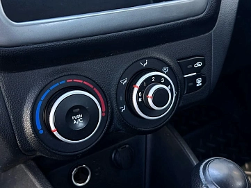 Kia Rio, 2012г, передний привод, автомат