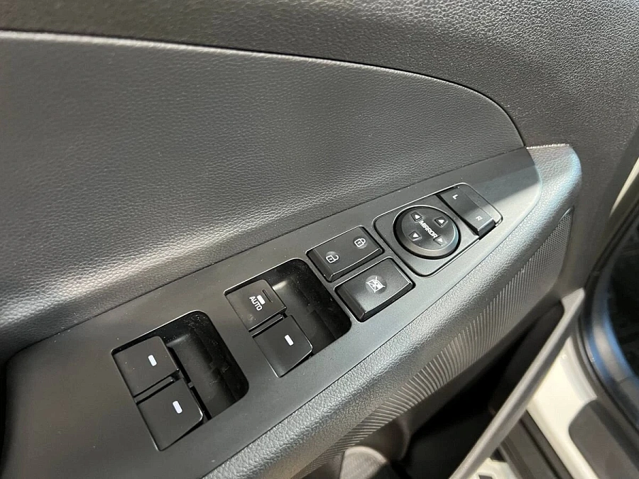 Hyundai Tucson, 2017г., передний привод, автомат