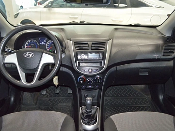 Hyundai Solaris, 2014г, передний привод, механика