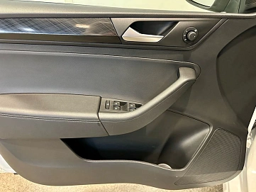 Volkswagen Polo, 2021г, передний привод, автомат