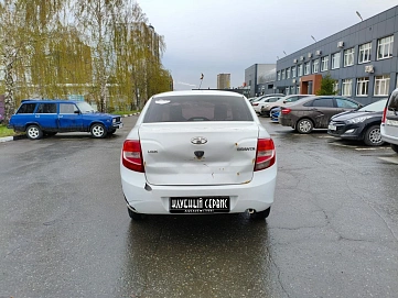 Lada (ВАЗ) Granta, 2015г, передний привод, механика