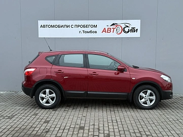 Nissan Qashqai, 2013г, передний привод, вариатор