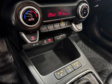 Kia Rio, 2018г, передний привод, автомат