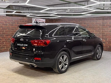 Kia , 2019г., полный привод, автомат