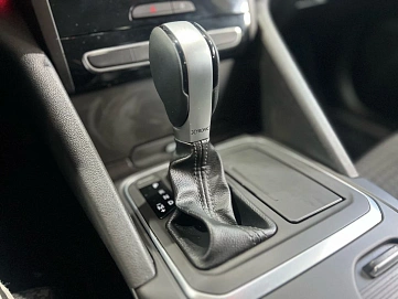 Renault Talisman, 2017г, передний привод, робот