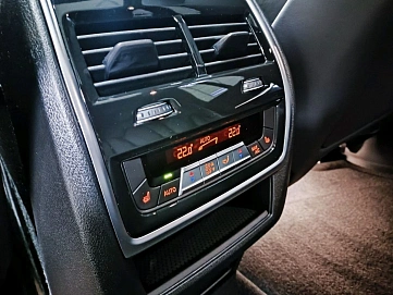 BMW X5, 2025г, полный привод, автомат