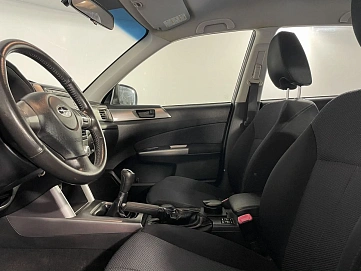Subaru Forester, 2012г, полный привод, механика