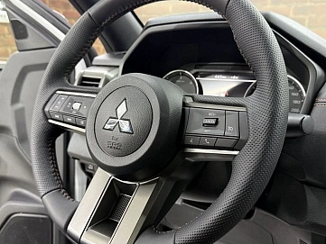 Mitsubishi L200, 2025г, полный привод, автомат