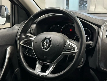 Renault , 2021г., передний привод, вариатор