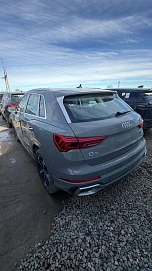 Audi Q3, 2025г, передний привод, робот