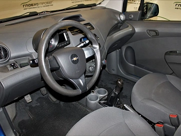 Chevrolet Spark, 2011г, передний привод, механика