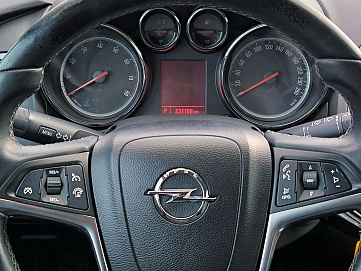 Opel , 2012г., передний привод, автомат