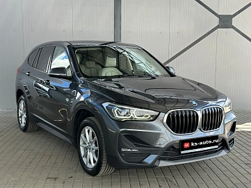 BMW X1, 2021г., передний привод, робот