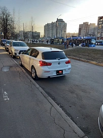 BMW 1 серии, 2015г, задний привод, автомат