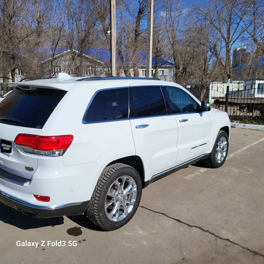 Jeep Grand Cherokee, 2019г., полный привод, автомат