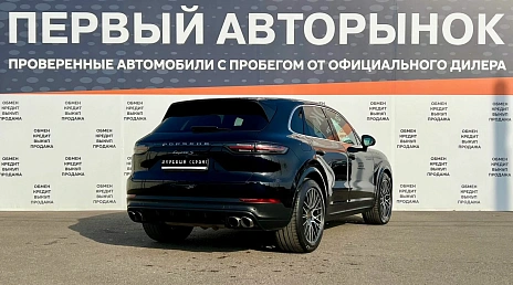 Porsche Cayenne, 2018г, передний привод, автомат