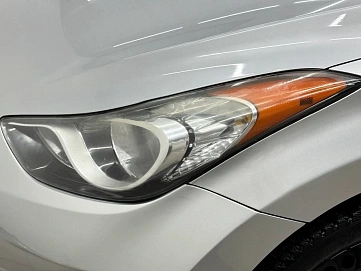 Hyundai Elantra, 2012г, передний привод, автомат