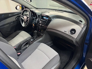 Chevrolet Cruze, 2009г, передний привод, автомат