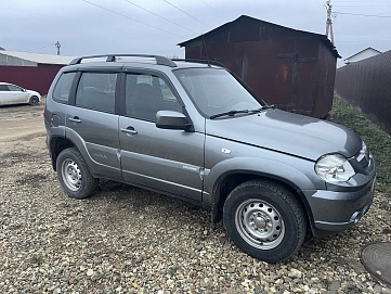 Chevrolet Niva, 2012г, полный привод, механика
