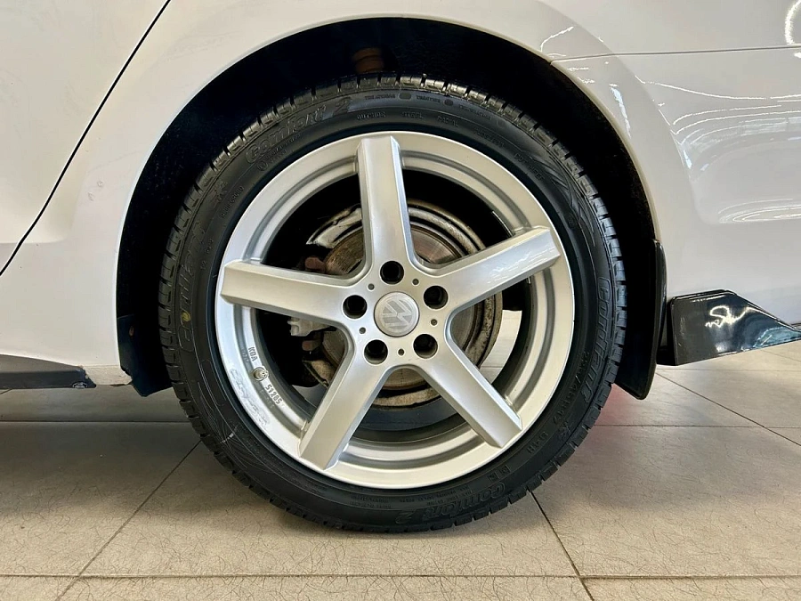 Volkswagen Jetta, 2014г., передний привод, механика