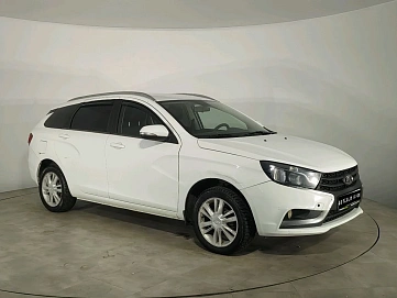 Lada (ВАЗ) Vesta, 2019г, передний привод, механика